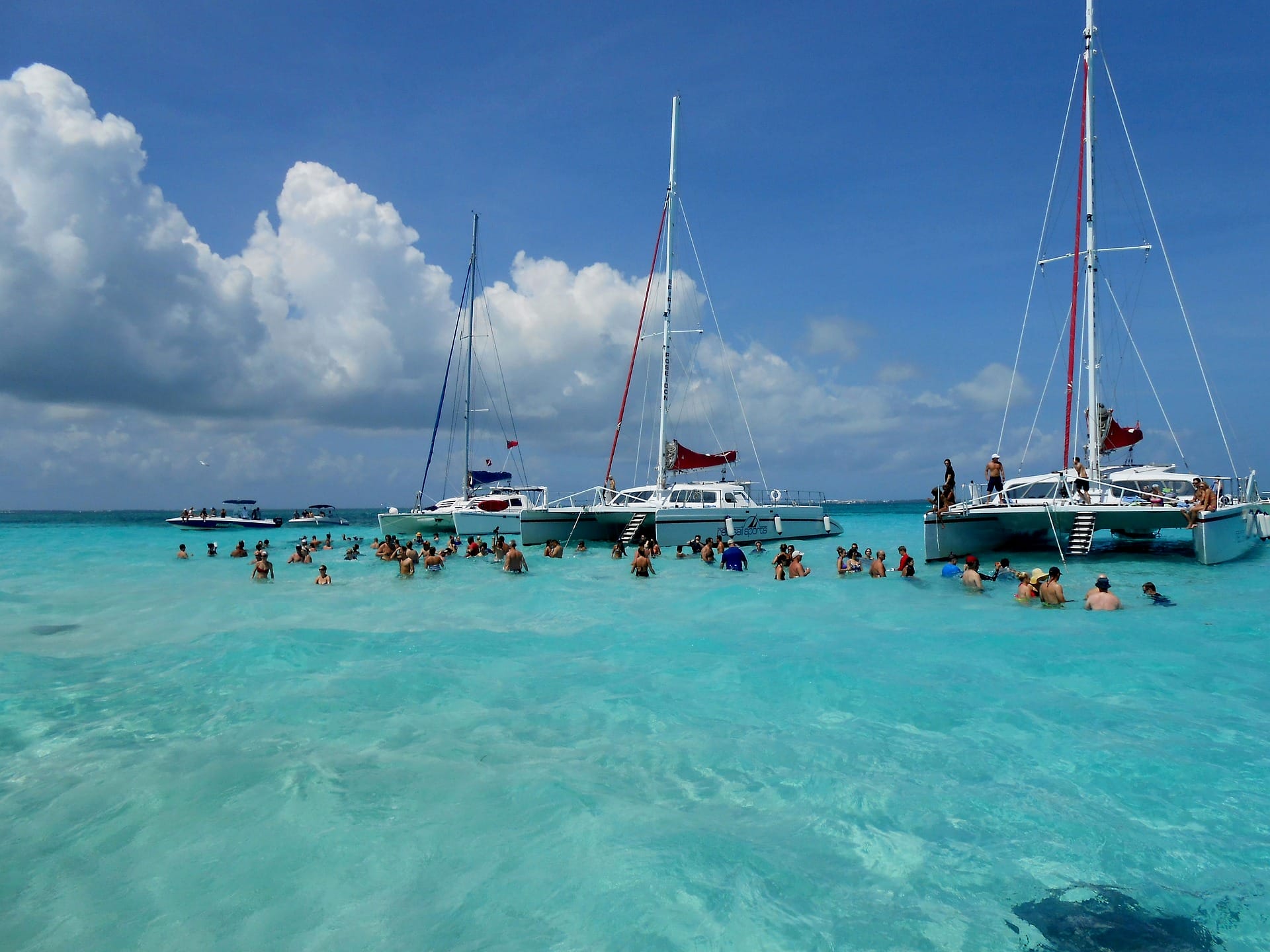 Cayman Islands (4)