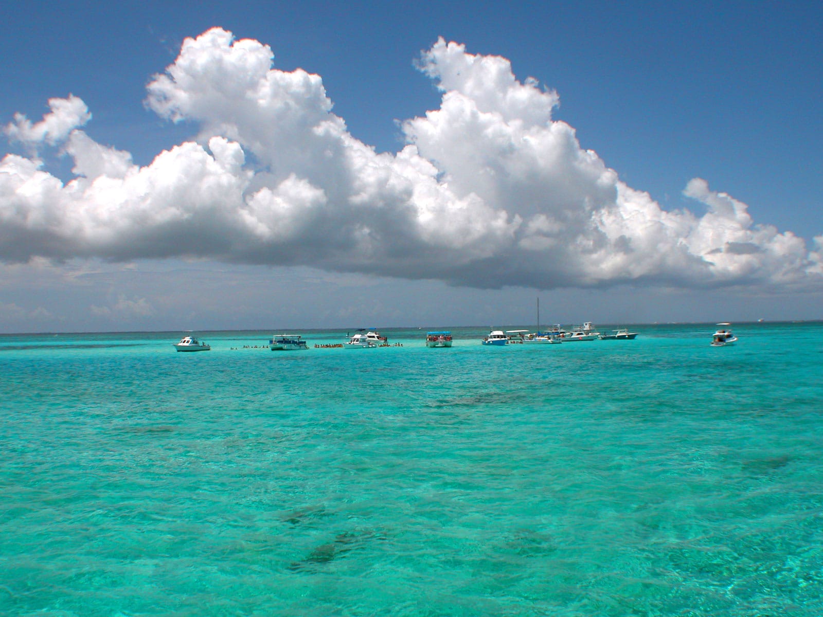 Landscape shot of famous Stin Gray City, at Grand Cayman, Cayman Islands