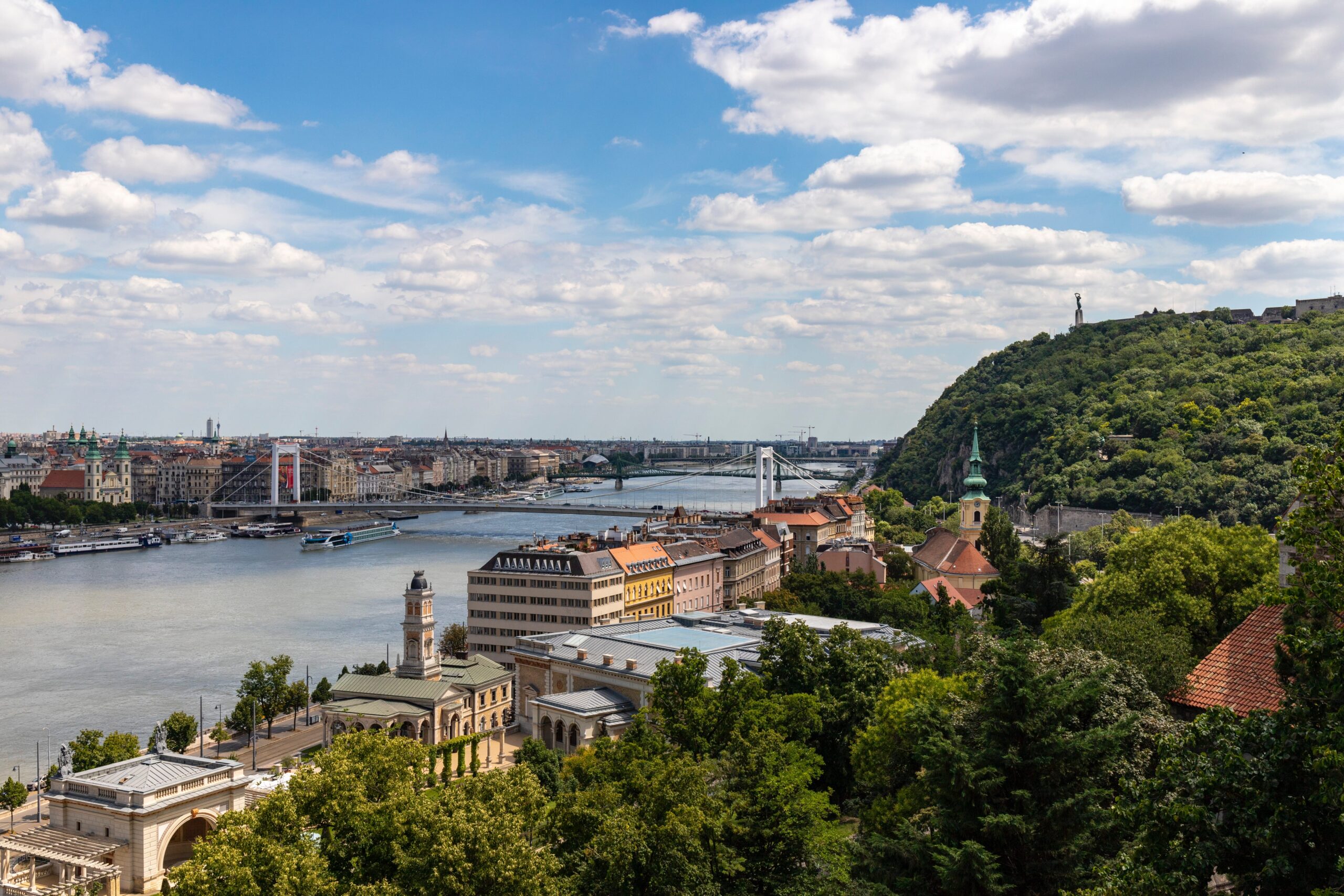 Panorama view of Budapest - Elisabeth Bridge, Liberty Bridge, Petőfi Bridge, Gellért Hill