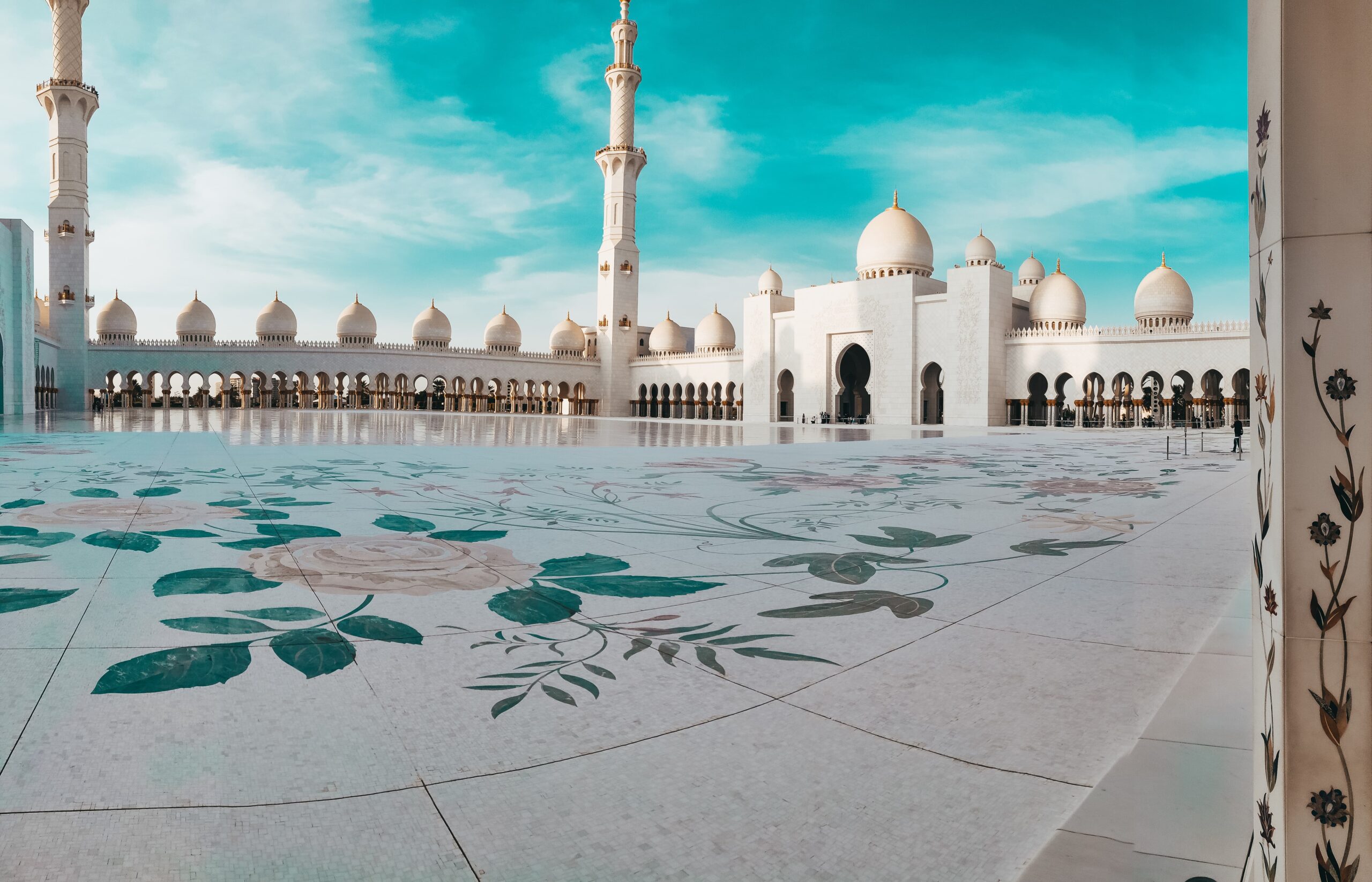 Sheikh Zayed Grand Mosque, Abu Dhabi, United Arab Emirates (1)