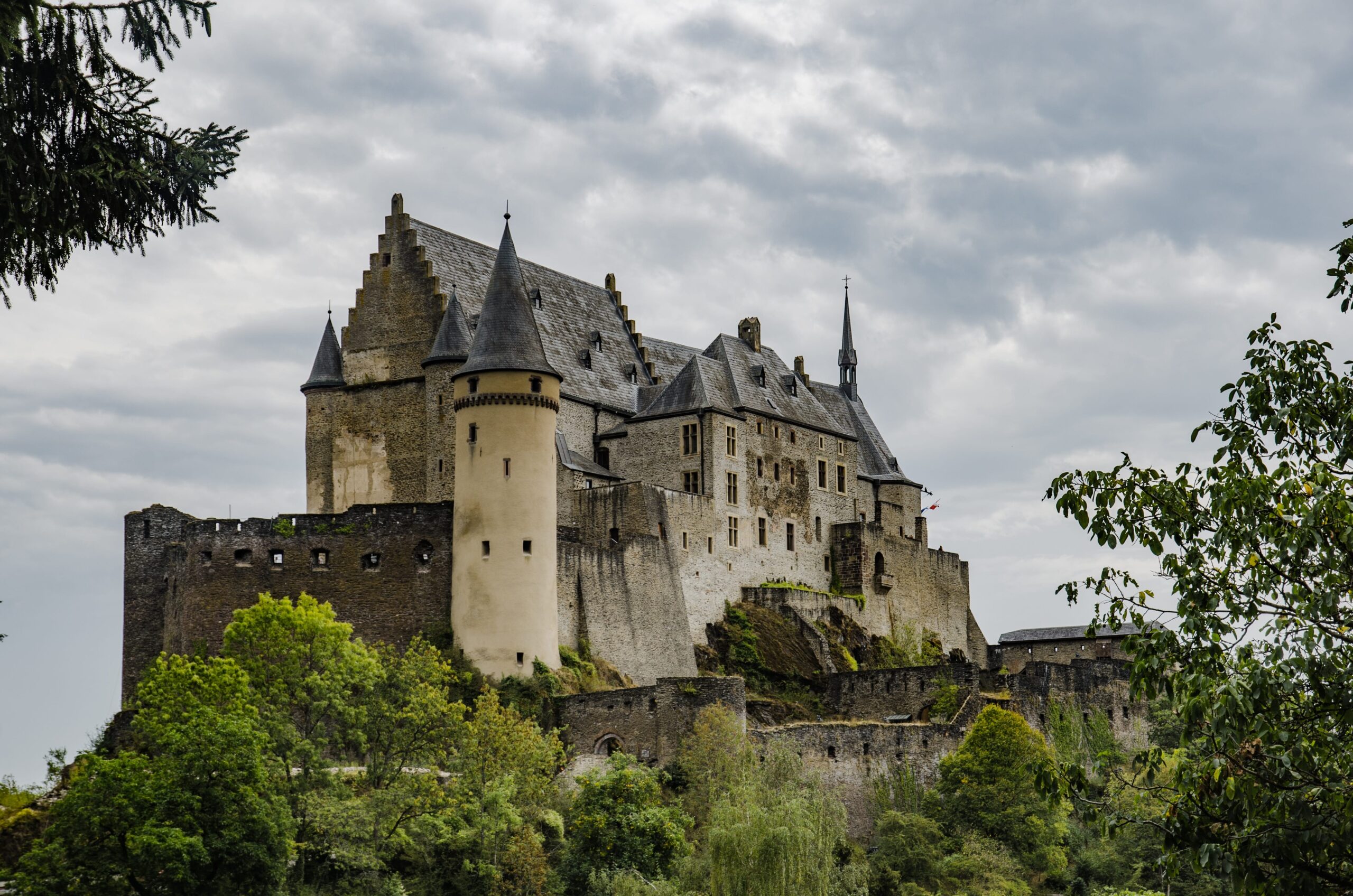 Vianden Castle, Montée du Château, Vianden, Luxemburg